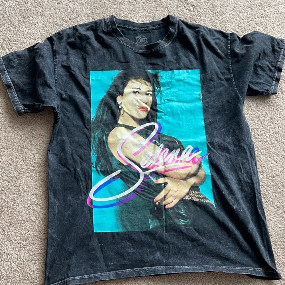 Distressed Selena Oversized workout T-shirt 100% cotton